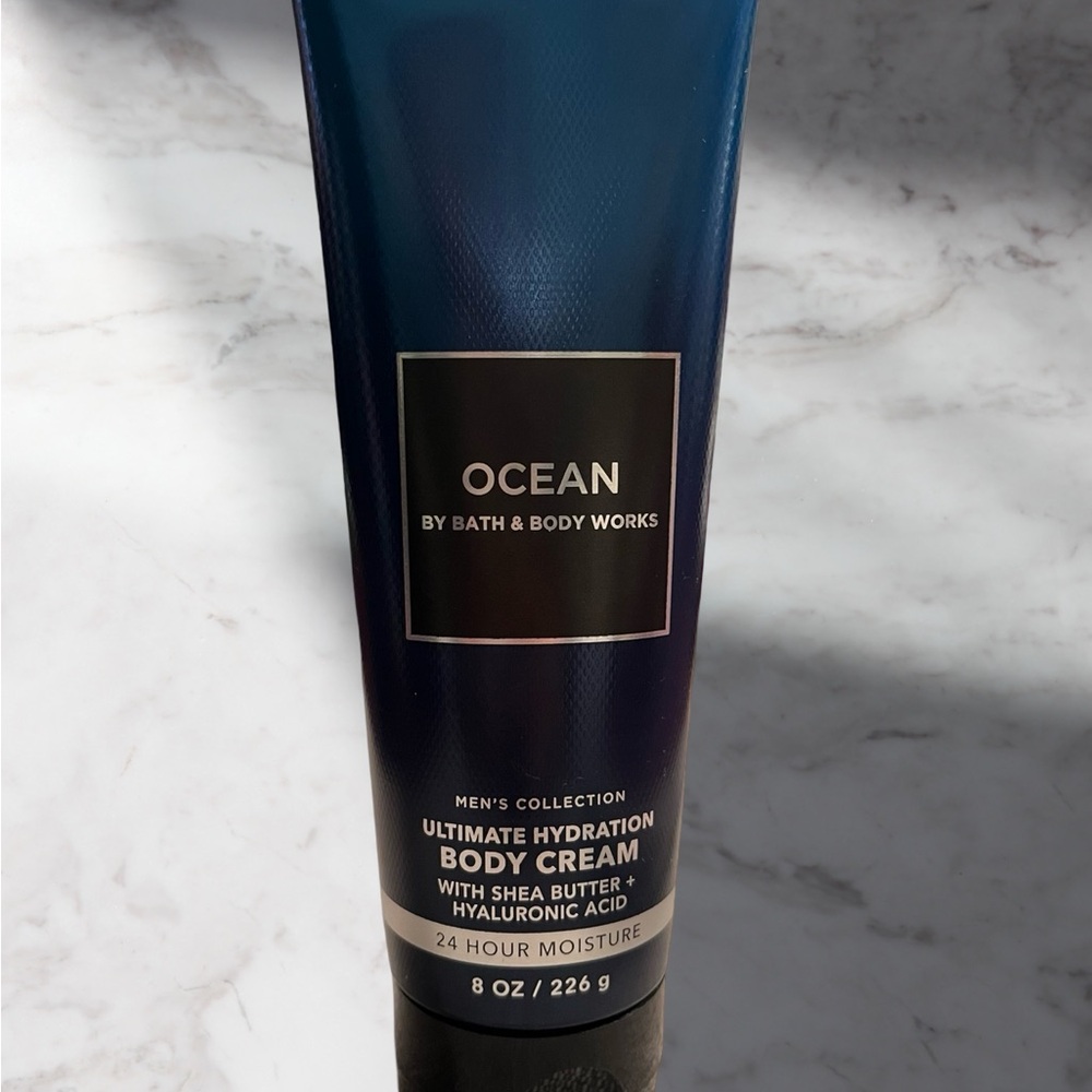 Men’s Collection, Ocean Ultimate Hydration Body Cream and Face & Body Wash - Picture 2 of 4